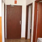 Apartments By The Sea Simuni, Pag - 236 شقة كولان
