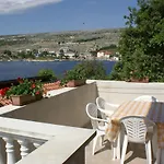 شقة Apartments By The Sea Simuni, Pag - 236 *