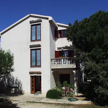 By The Sea Simuni, Pag - 236 Kolan