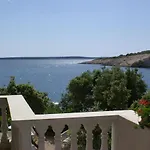 By The Sea Simuni, Pag - 236 * קולאן