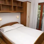 By The Sea Simuni, Pag - 236 * קולאן